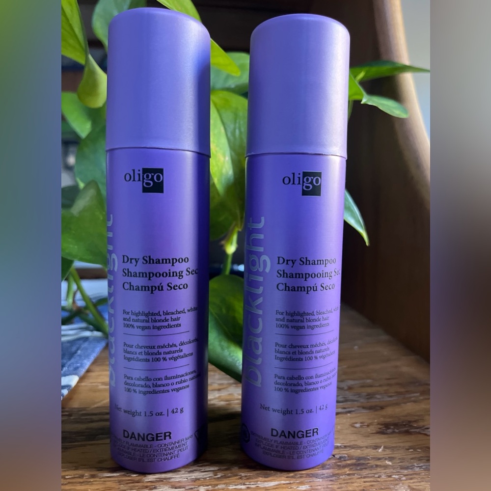 Oligo Blacklight Dry Shampoo Travel size for highlighted hair